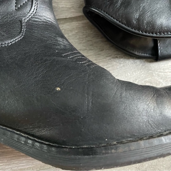 Black Leather Western Boots - Picture 9 of 15